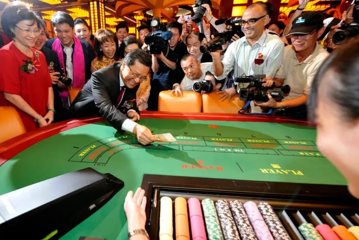 你可能不知道,新加坡其实也是亚洲少数合法设立赌场的国家之一